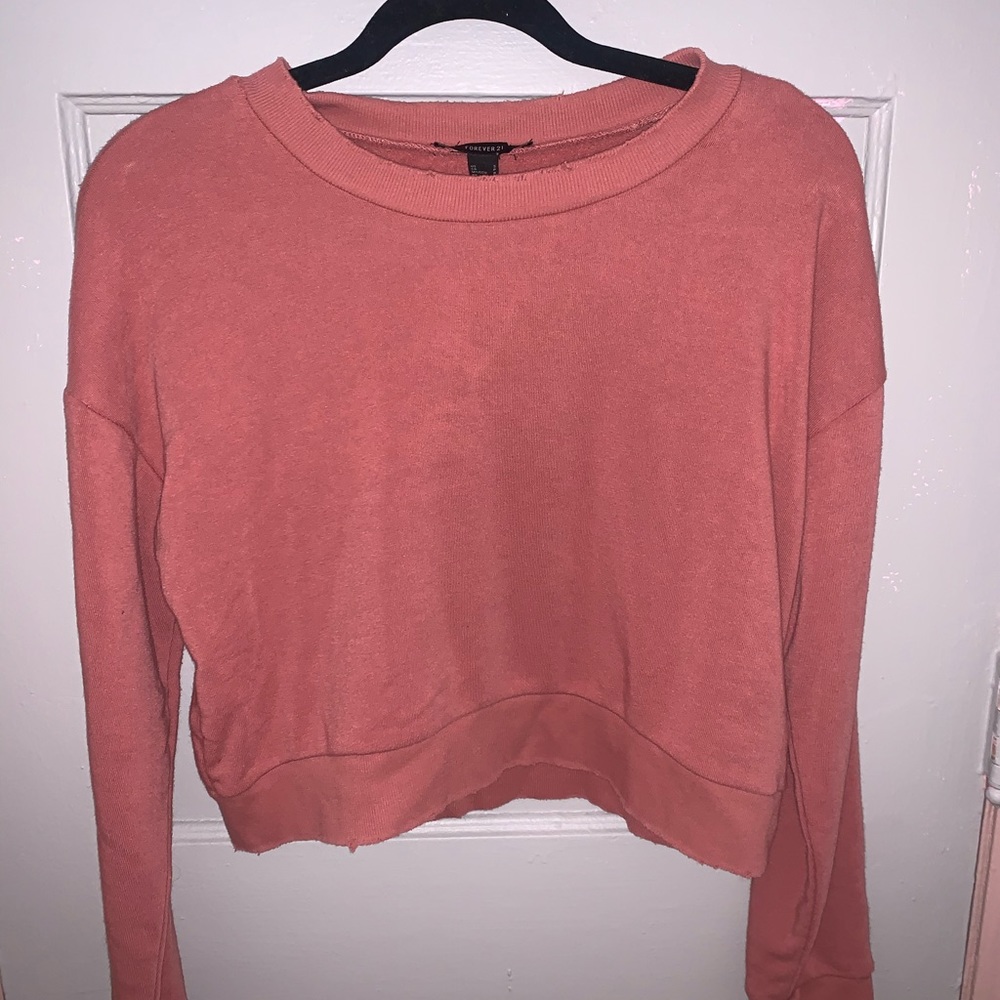 Super cute cropped distressed sweatshirt